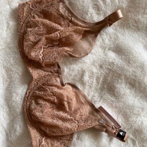 36DDD Victoria's Secret Dream Angels lace unlined bra